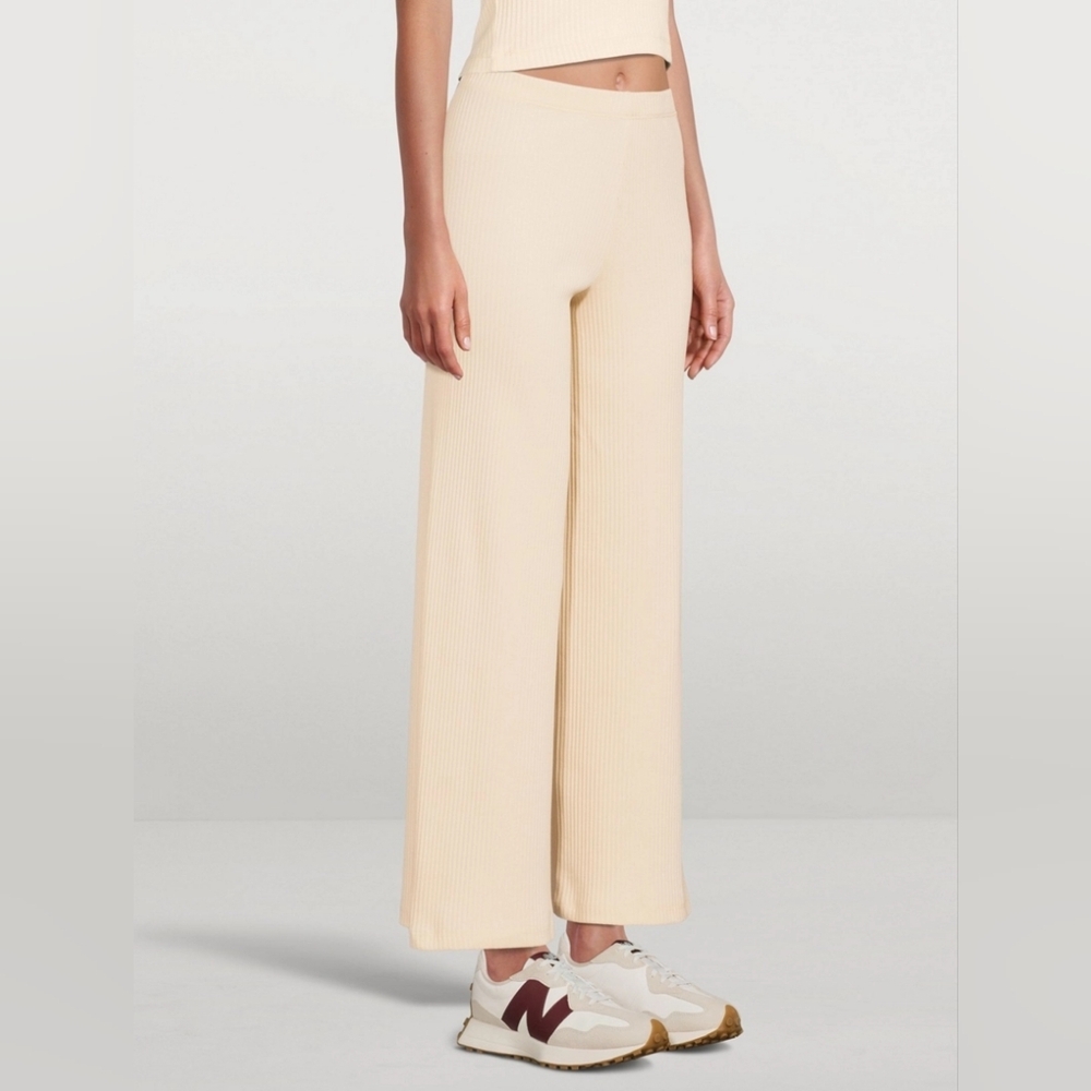 KOTN Ribbed Lounge Pant in Natural